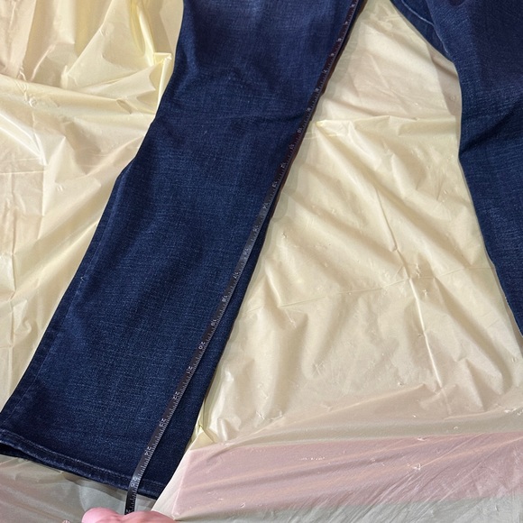 American Eagle Outfitters Women's Ripped Dark Blue Skinny Jeans size 4 - Picture 7 of 9